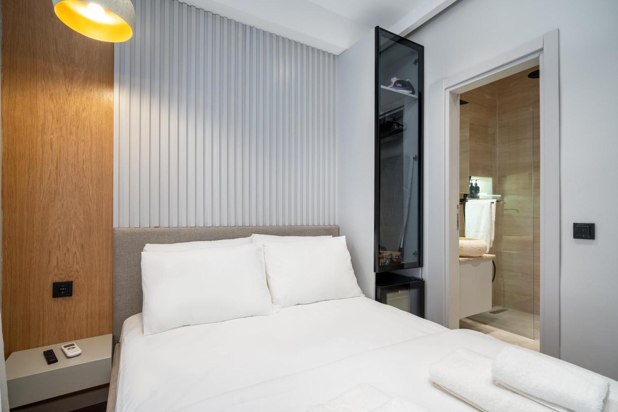 Urban Quarters - Nevizade Hotel Истанбул Стая снимка