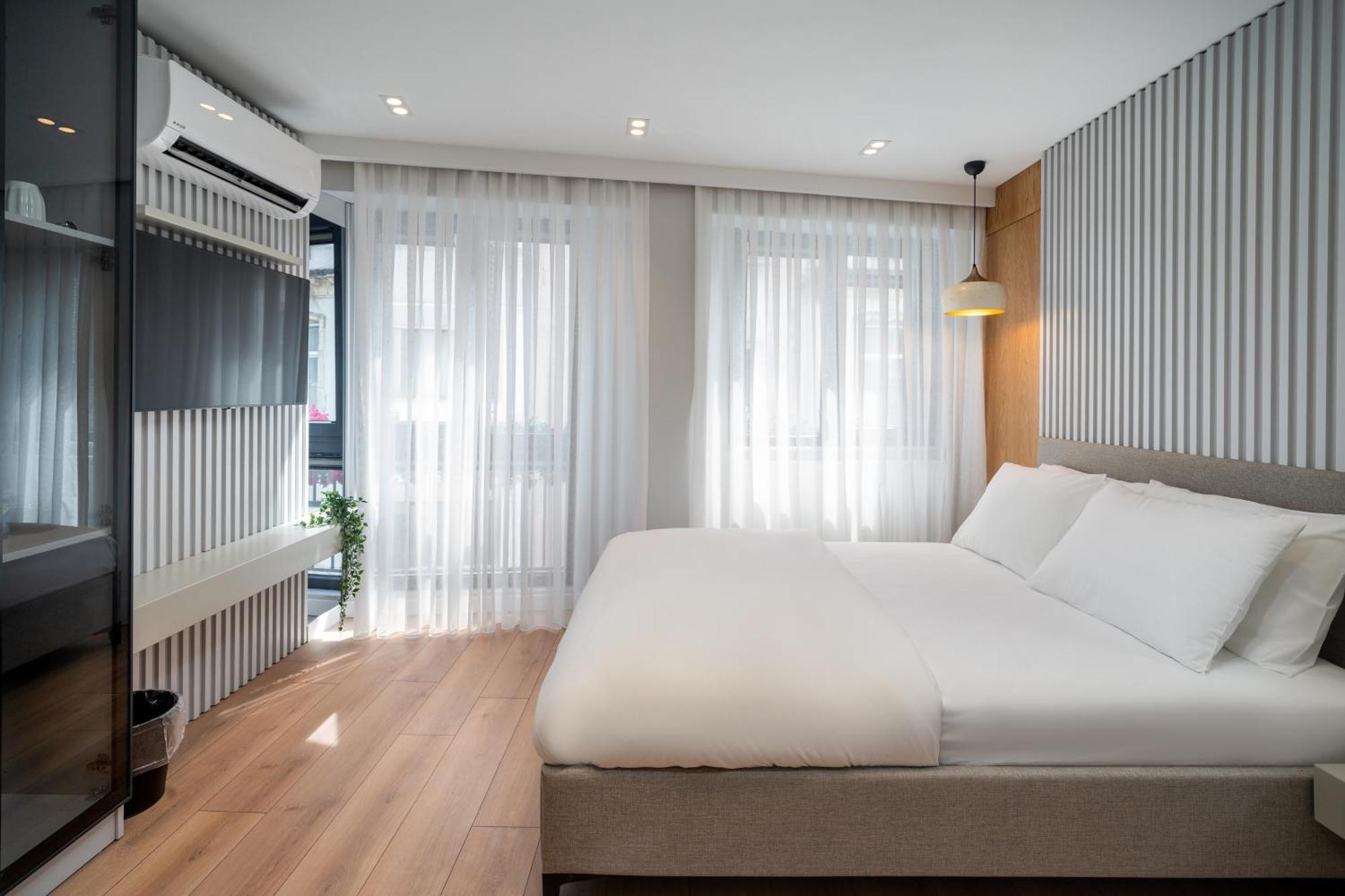 Urban Quarters - Nevizade Hotel Истанбул Екстериор снимка